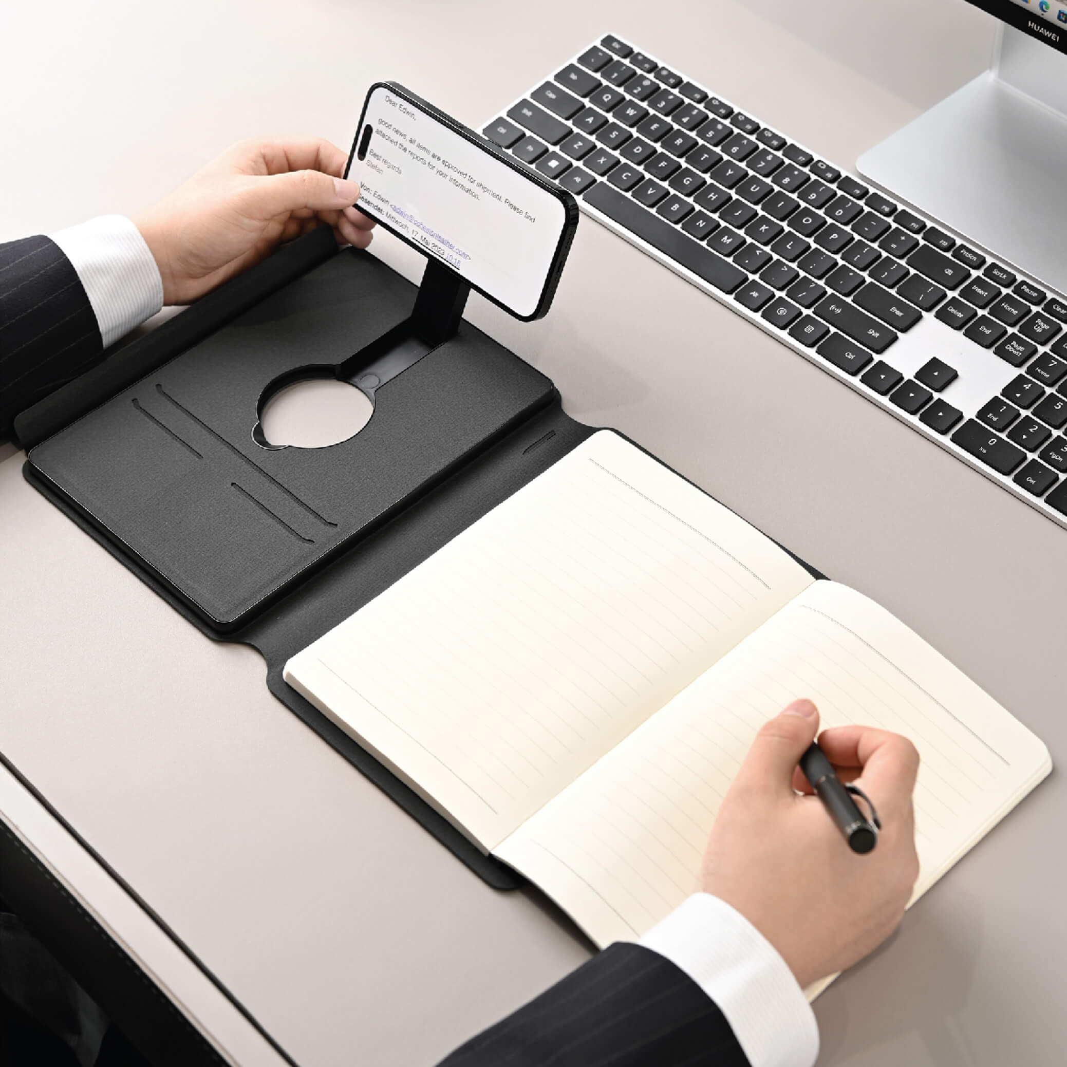 Premium Digital Notebooks in Dubai | Professional gifting